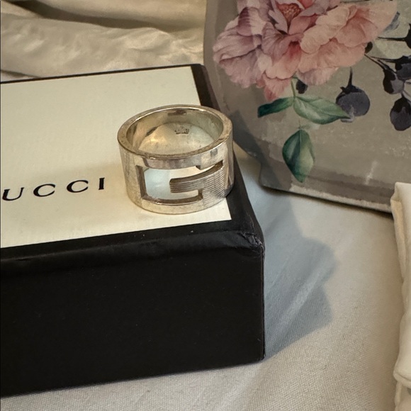 Gucci 925 Silver G Ring - Picture 3 of 4